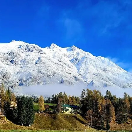 木屋 Alpenchalet Im Leutaschtal *