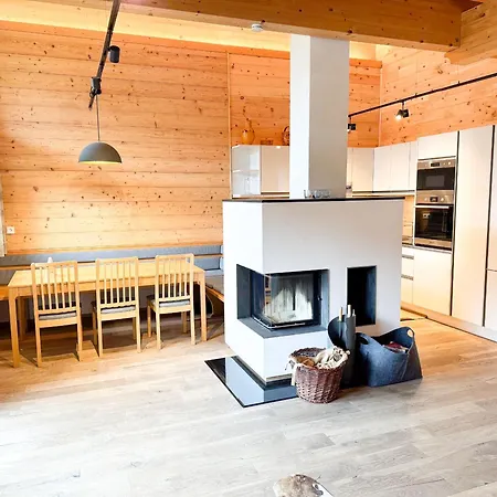 木屋 Alpenchalet Im Leutaschtal *